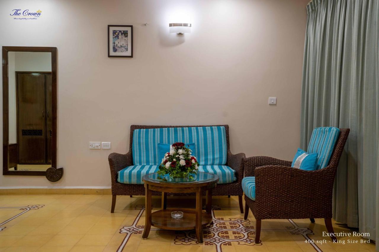 The Crown Goa Otel Panaji Dış mekan fotoğraf
