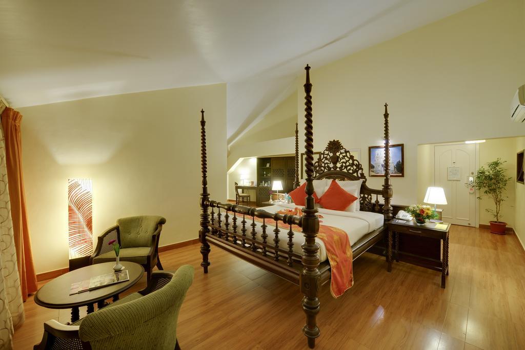 The Crown Goa Otel Panaji Dış mekan fotoğraf